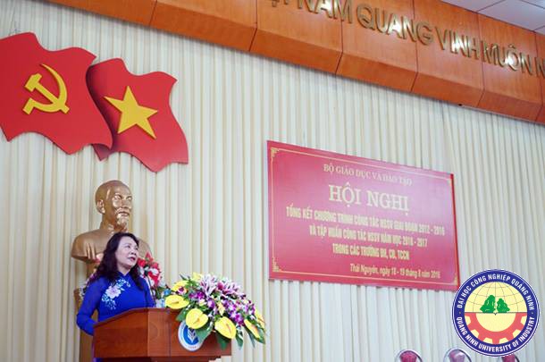 Trường Đại học Công nghiệp Quảng Ninh tham d?Hội ngh?công tác học sinh sinh viên.